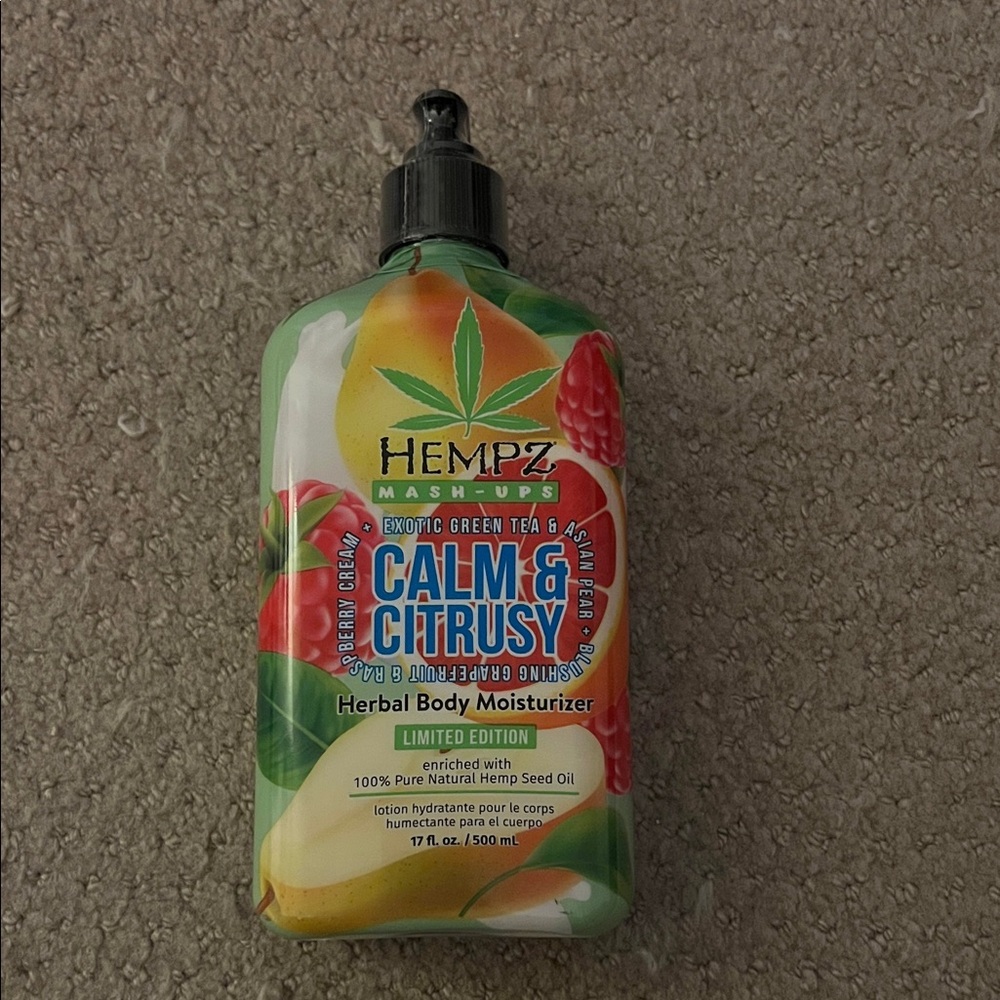 Hempz Calm & Citrusy Herbal Body Moisturizer - Green and Red